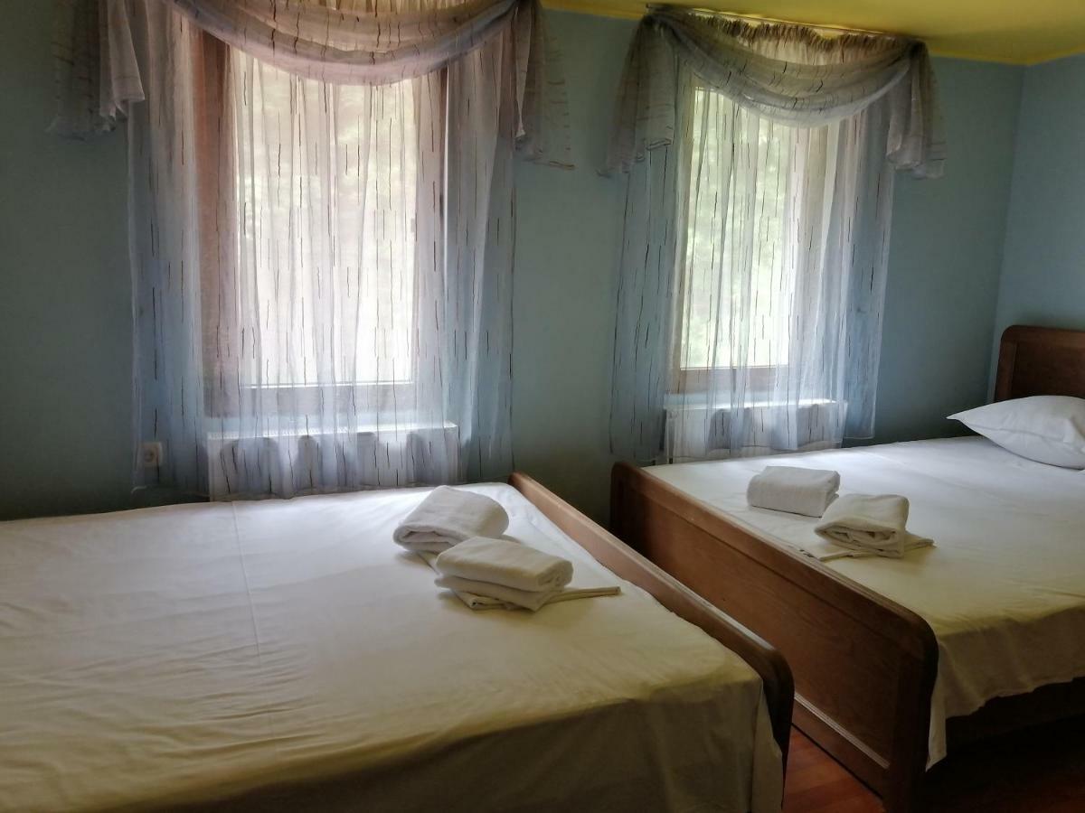 Къща Цвети-1 Трявна Hotel Bangeytsi Eksteriør billede