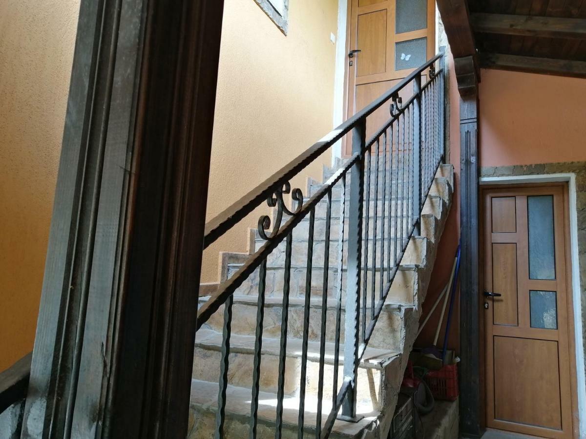 Къща Цвети-1 Трявна Hotel Bangeytsi Eksteriør billede